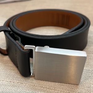 Banana Republic - Men’s Italian leather belt (Medium)